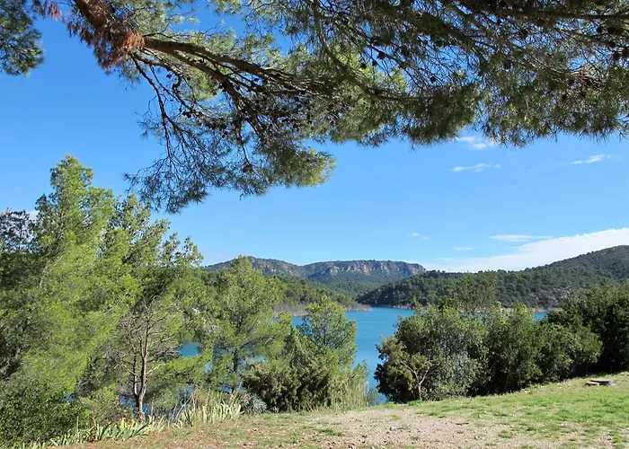 Maison Provencale Au Calme De La Campagne Avec Jacuzzi