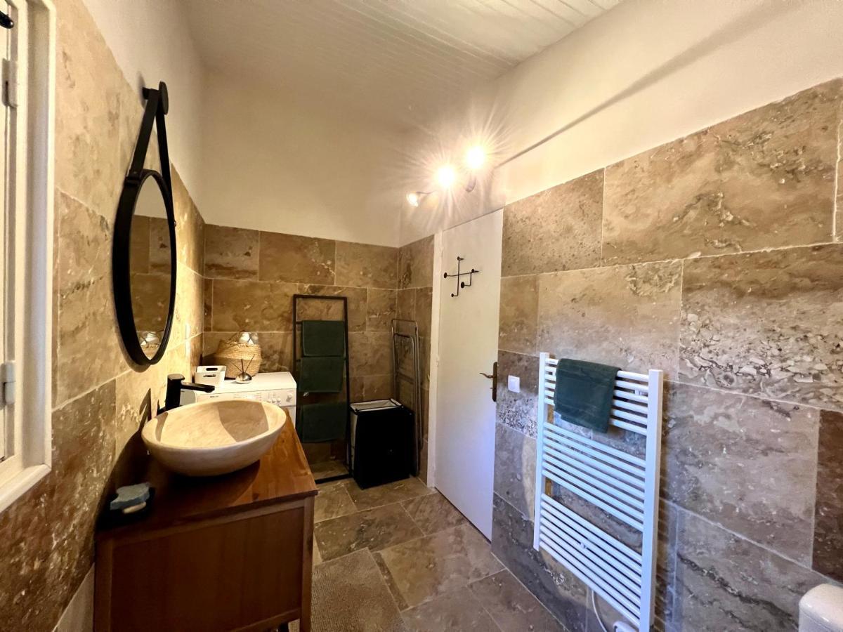 Maison Provencale Au Calme De La Campagne Avec Jacuzzi