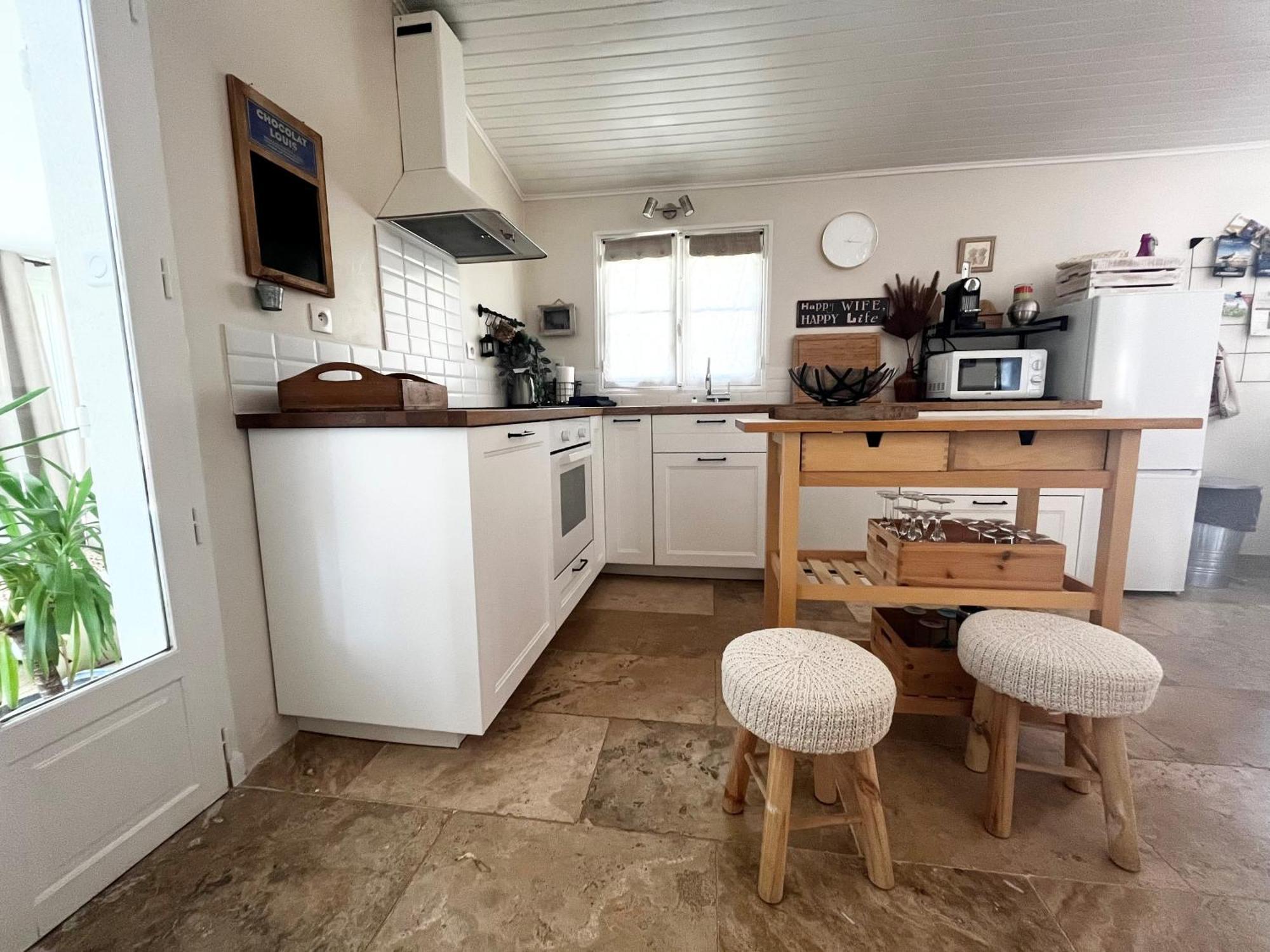 Maison Provencale Au Calme De La Campagne Avec Jacuzzi Aix-en-Provence