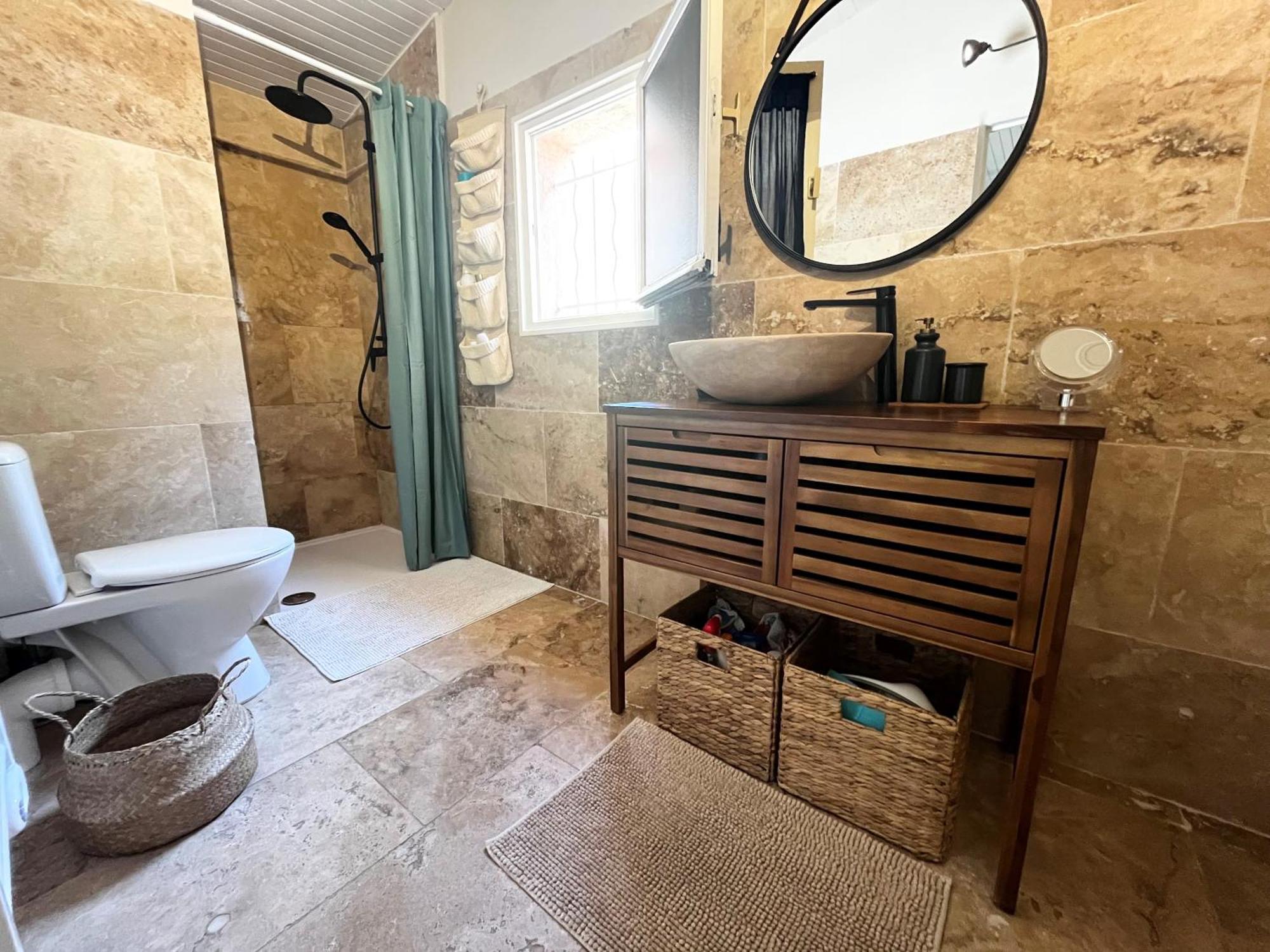 Apartment Maison Provencale Au Calme De La Campagne Avec Jacuzzi Aix-en-Provence