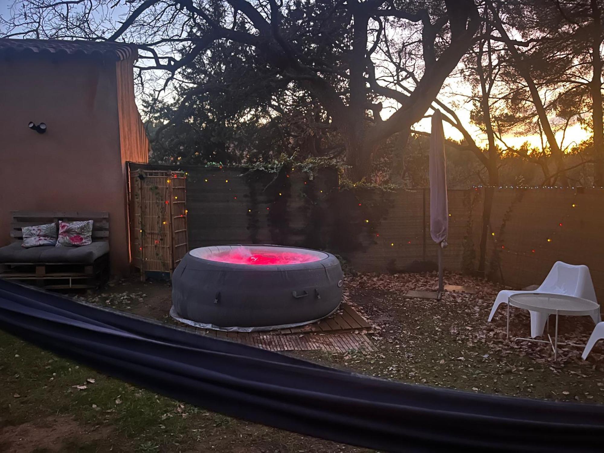 Maison Provencale Au Calme De La Campagne Avec Jacuzzi * Aix-en-Provence