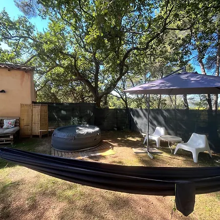 Maison Provencale Au Calme De La Campagne Avec Jacuzzi Aix-en-Provence Exterior photo