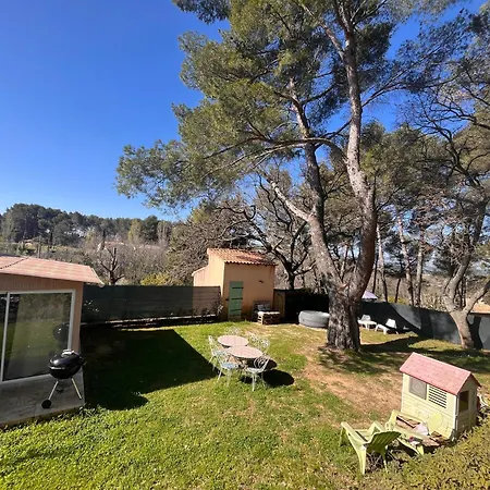 Maison Provencale Au Calme De La Campagne Avec Jacuzzi Aix-en-Provence Exterior photo