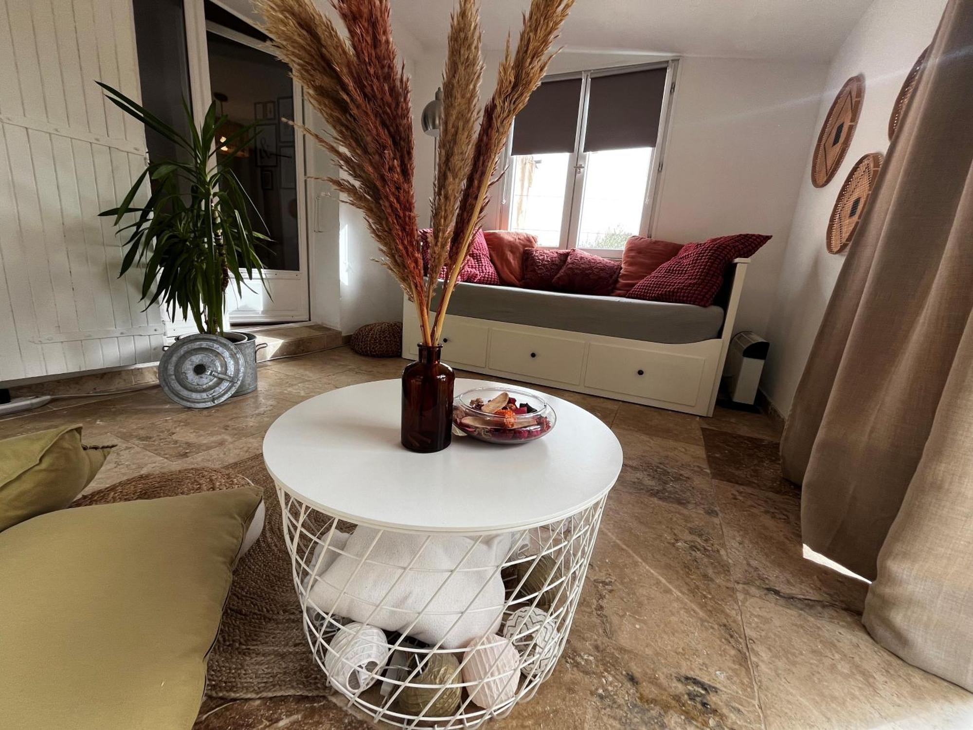 Maison Provencale Au Calme De La Campagne Avec Jacuzzi Apartment *